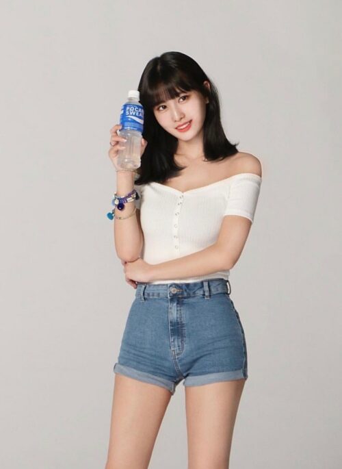 White Off-Shoulder Cropped Top | Momo - Twice