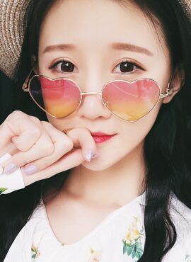 Red And Yellow Gradient Heart Glasses | Yuqi - (G)I-DLE