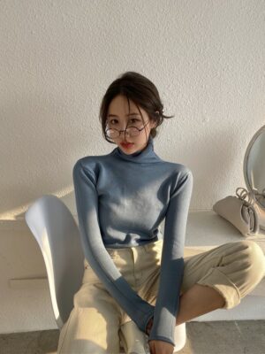 Blue Knitted Turtleneck Sweater Irene – Red Velvet (5)
