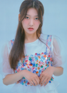 White Chiffon Blouse And Floral Crop Top Set | Choerry - Loona
