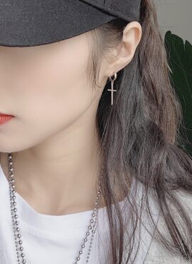 Silver Cross Drop Earrings | Han Seo Jun - True Beauty