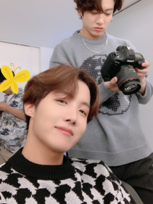 Black And White Houndstooth Sweater | J-Hope – BTS