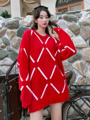 Red Diamond Grid Sweater San – Ateez (7)