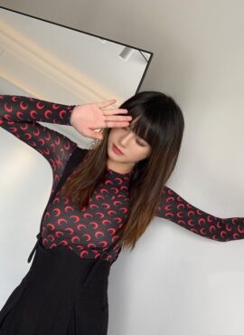 Black Fitted Top With Red Moon Pattern | Karina – Aespa