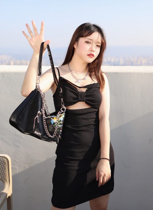Black Cut-Out Chest Bow Dress | Jennie – BlackPink