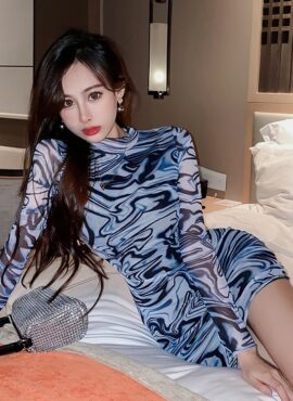 Blue Marble Pattern Slim Dress | Soyeon - (G)I-DLE