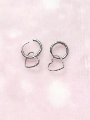 Silver Entwined Heart Earrings IU (5)