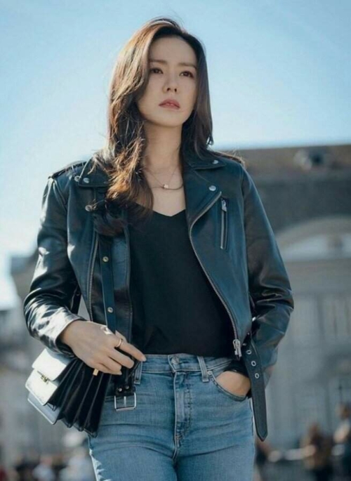 Black Triple Pocket Sling Leather Bag | Yoon Se Ri - Crash Landing On You
