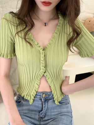 Jennie – BlackPink – Buttons Lace Knit Cardigan Shirt (2)