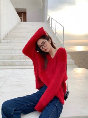 Jungwon – Enhypen Red Mink Sweater (10)