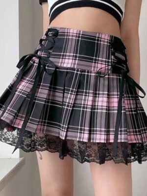 Miyeon – (G)I-DLE Pink Plaid Lace Skirt (6)