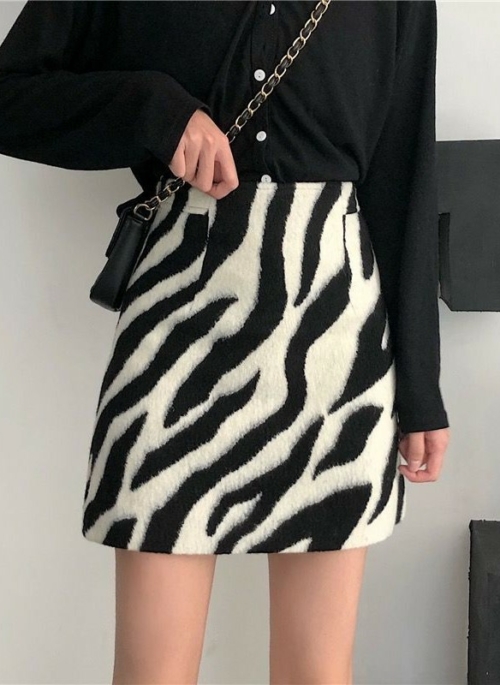 Black And White Zebra Pattern Skirt | Onda – Everglow