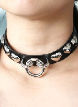 Black Leather Heart Necklace | Shuhua - (G)I-DLE
