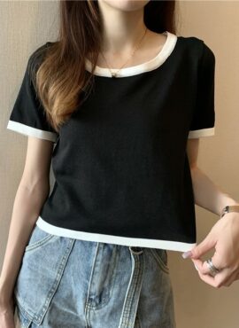 Black T-Shirt With White Linings | E:U - Everglow