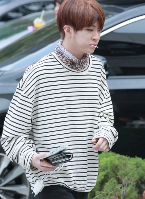 White Long Sleeve Striped T-Shirt | Youngjae – GOT7
