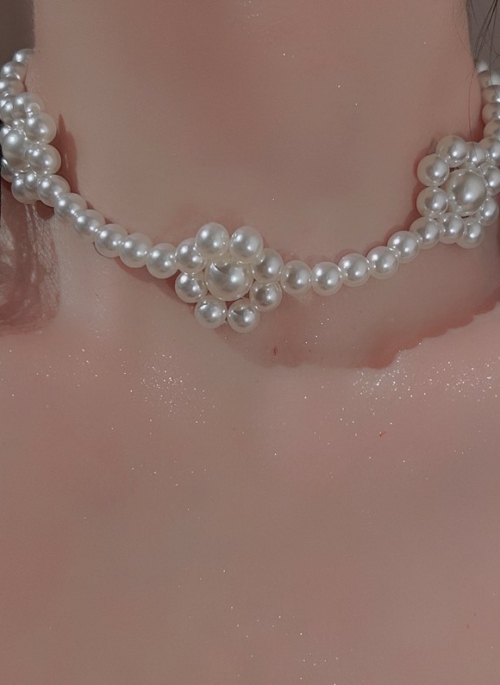 White Pearl Flower Chain Choker Necklace | Chuu – Loona