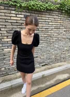 Black Puff Sleeves Dress | Somi