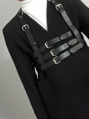 Mia – Everglow Black Artificial Leather Triple Buckle Suspender Harness (7)