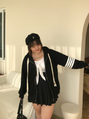 Black Hooded Jacket With Banded Sleeves Lee Su Ho – True Beauty (6)