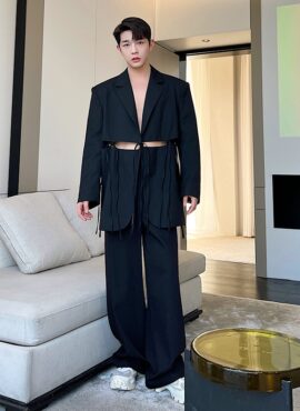 Black Split Suit Jacket With Straps | Jinjin - Astro