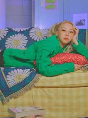 Green Knitted Letter Sweater | Moonbyul –  Mamamoo