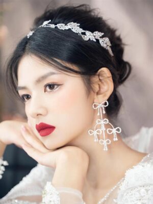 Silver Bows Asymmetrical Earrings Kim Lip – Loona (3)