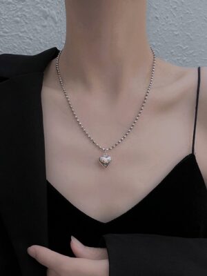 Somi – Heart Pendant Necklace (9)
