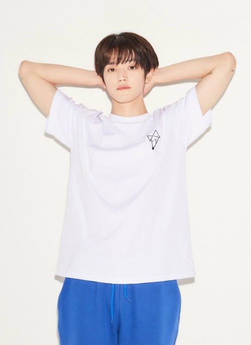 White Dog Doodle T-Shirt | Taeyong – NCT