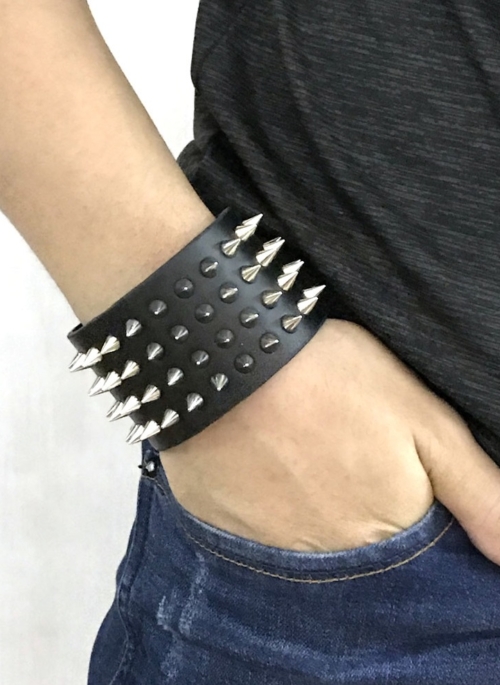 Black Spike Bracelet | Shuhua – (G)I-DLE