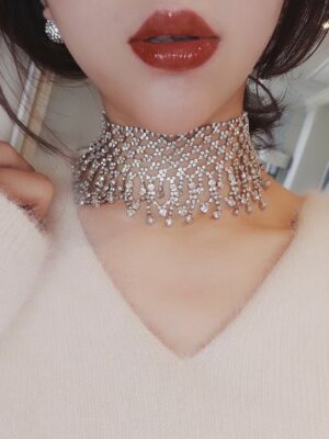 Silver Crystal Embezzled Net Choker Necklace Sihyeon – Everglow (3)