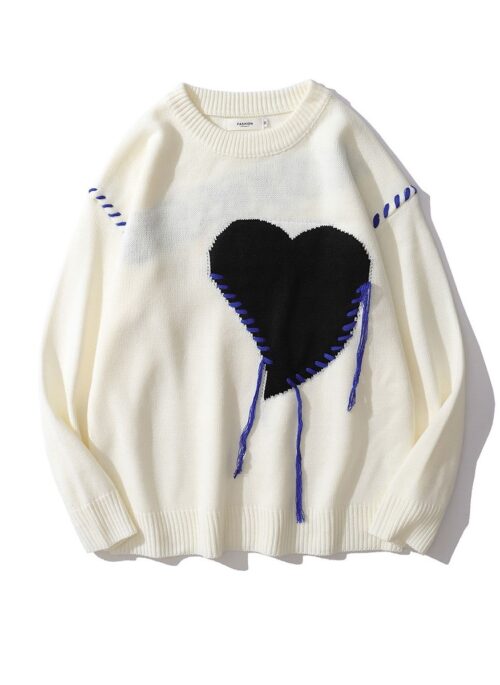 White Stitched Heart Sweater | Yeji – ITZY