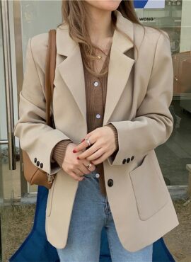 Beige Suit Blazer Jacket With Dual Front Pockets | Nam Hong Joo - While You Were Sleeping