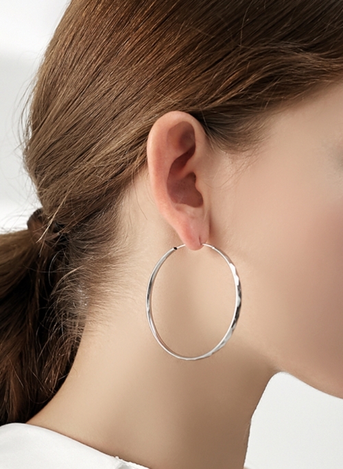 Silver Large Hoop Earrings | Jung Hee Joo – Memories of the Alhambra
