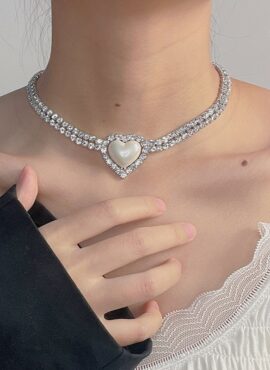 Silver Rhinestones and Heart Necklace | Joy – Red Velvet