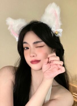 White Furry Cat Ears Headband | Ryujin - ITZY