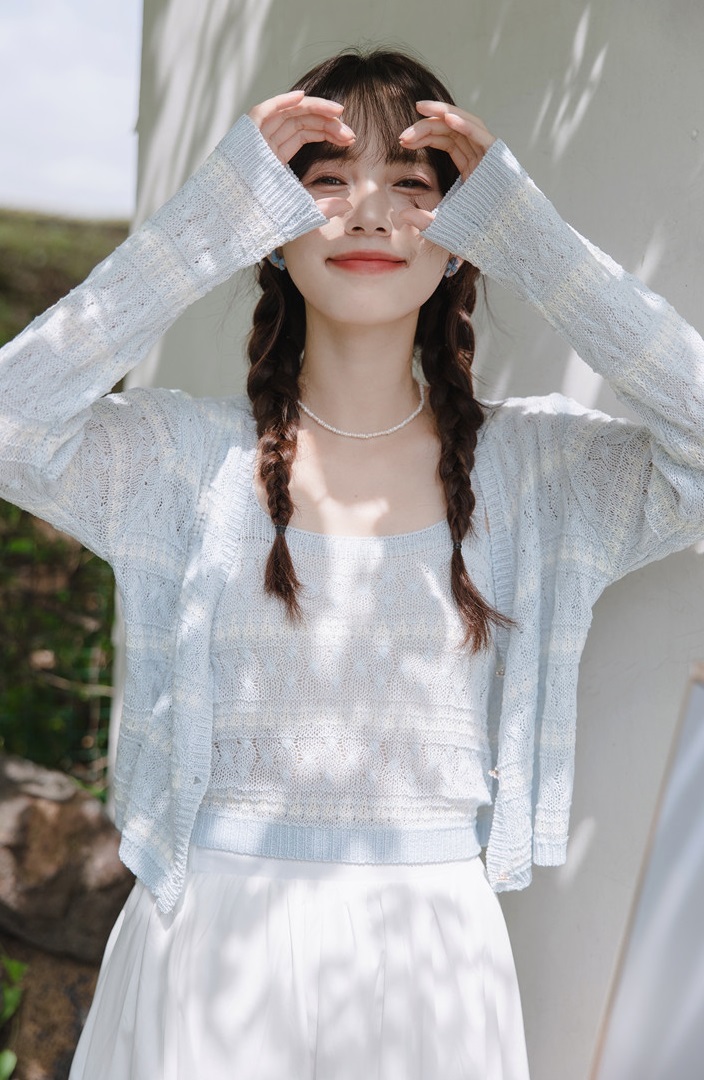 Blue White Doll-Collared Knitted Cardigan | Gaeul - Ive XL