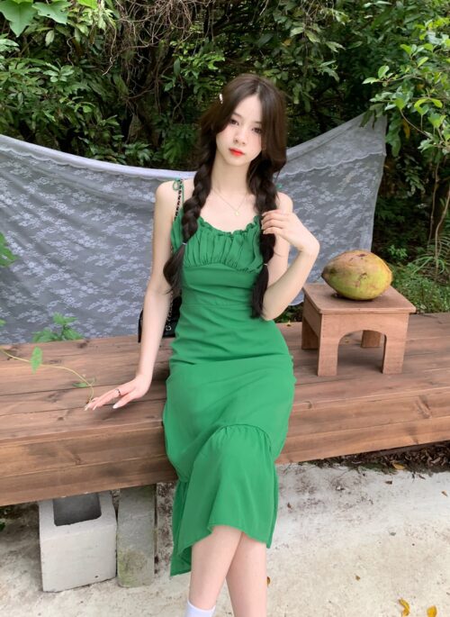 Green V-Neck Midi Sling Dress | Rose – BlackPink