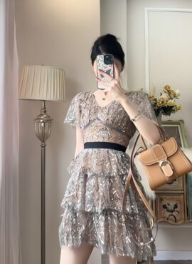 Grey Sequins Layered Dress | Lisa - BlackPink