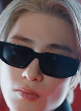 Black Chunky Frame Sunglasses | Jaehyun - NCT