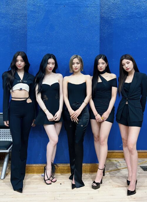 Black Leather Thong Heels | Chaeryeong – ITZY