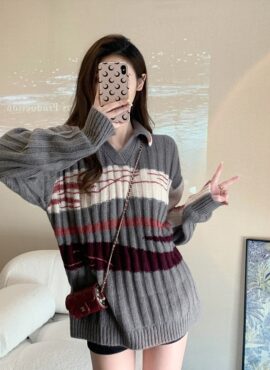 Grey Knitted Collared Sweater With Abstract Details | Mingi - ATEEZ