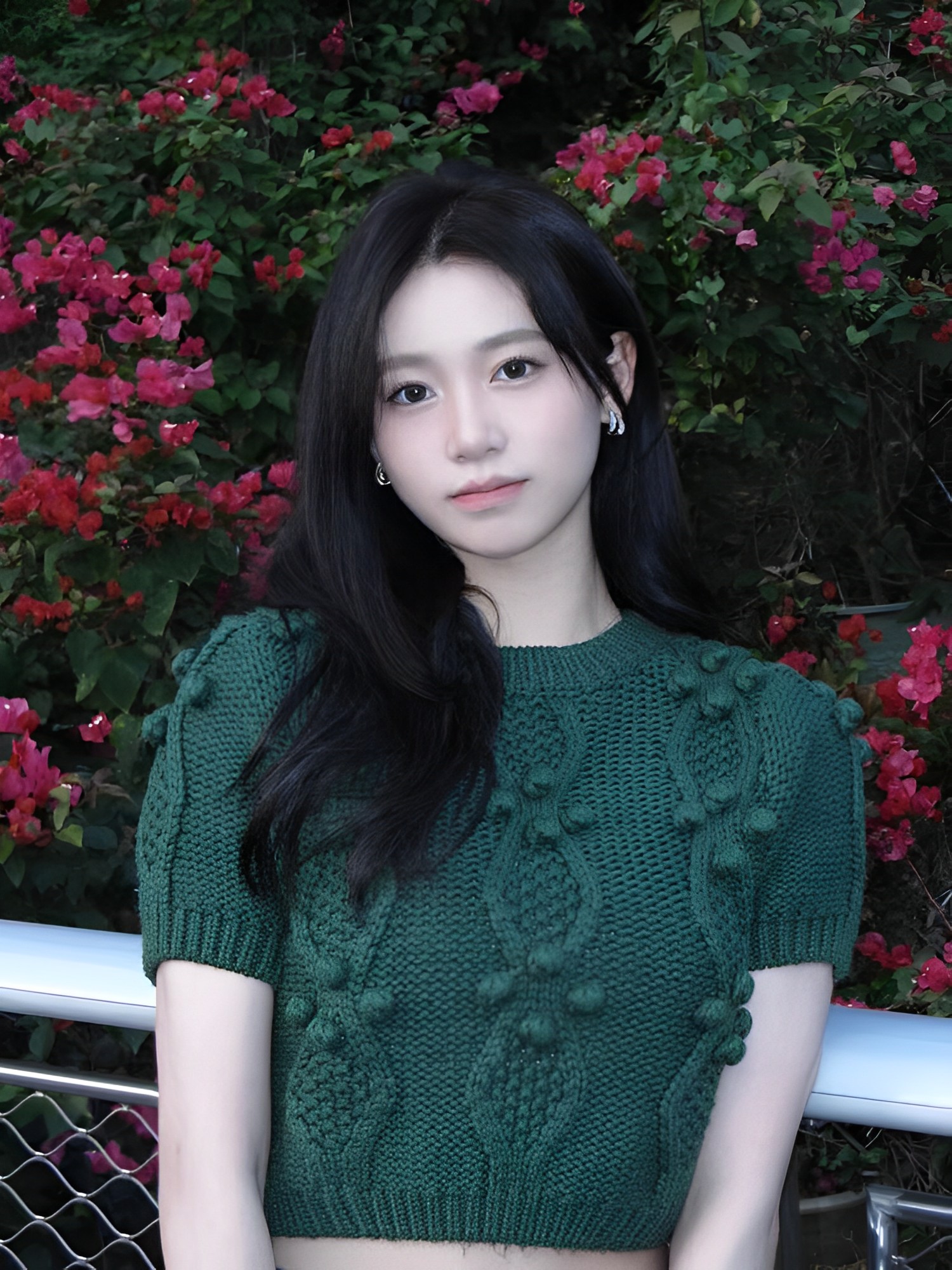 Green Short Sleeve Knitted Sweater | J - STAYC - Fashion Chingu