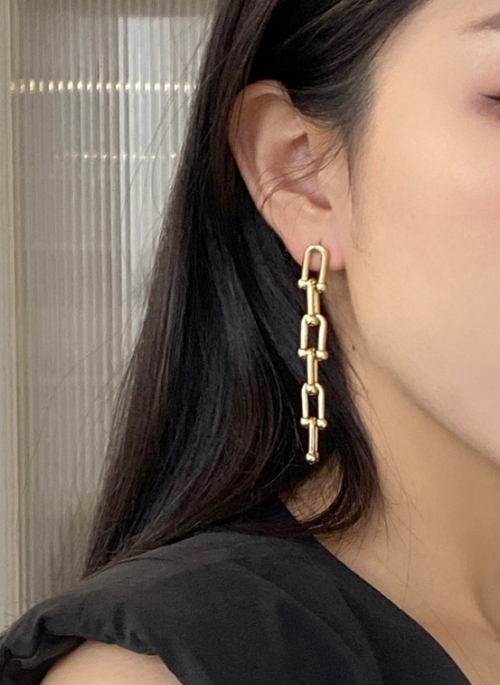 Gold Chain Hoop Earrings | Shim Su Ryeon - Penthouse
