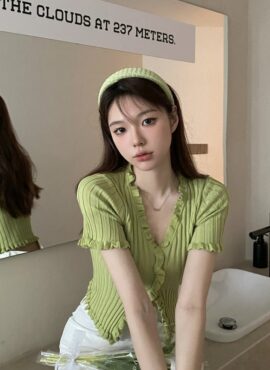 Green Buttons Lace Knit Cardigan Shirt  | Jennie - BlackPink