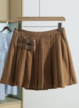 Brown Buckled School Girl Skirt | Kang Han Na – Agency