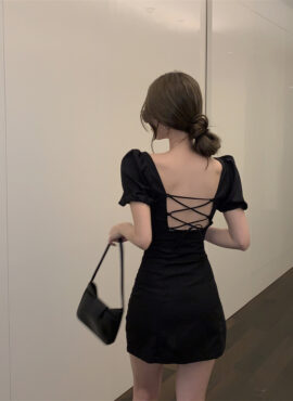 Black Puff Sleeves Dress | Somi