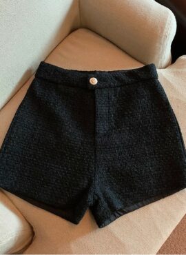 Black Tweed Mini Shorts | Lisa – BlackPink