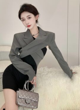 Grey Cropped Suit Blazer Top | Jennie - BlackPink