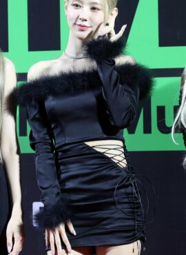 Black Off-Shoulder Side Strapped Dress | Miyeon – (G)I-DLE