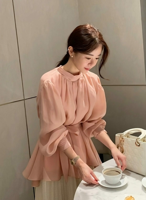 Pink High Collar Long Sleeves Blouse | Moon Joo Ran – Lies Hidden In My Garden